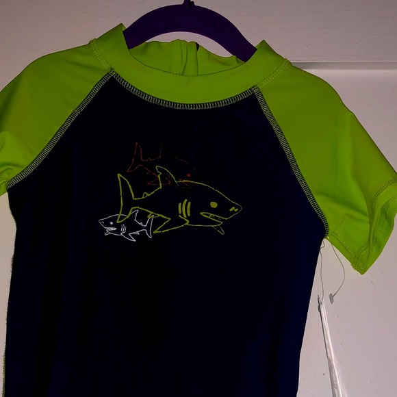 Baby Rashguard - Picture 5 of 5